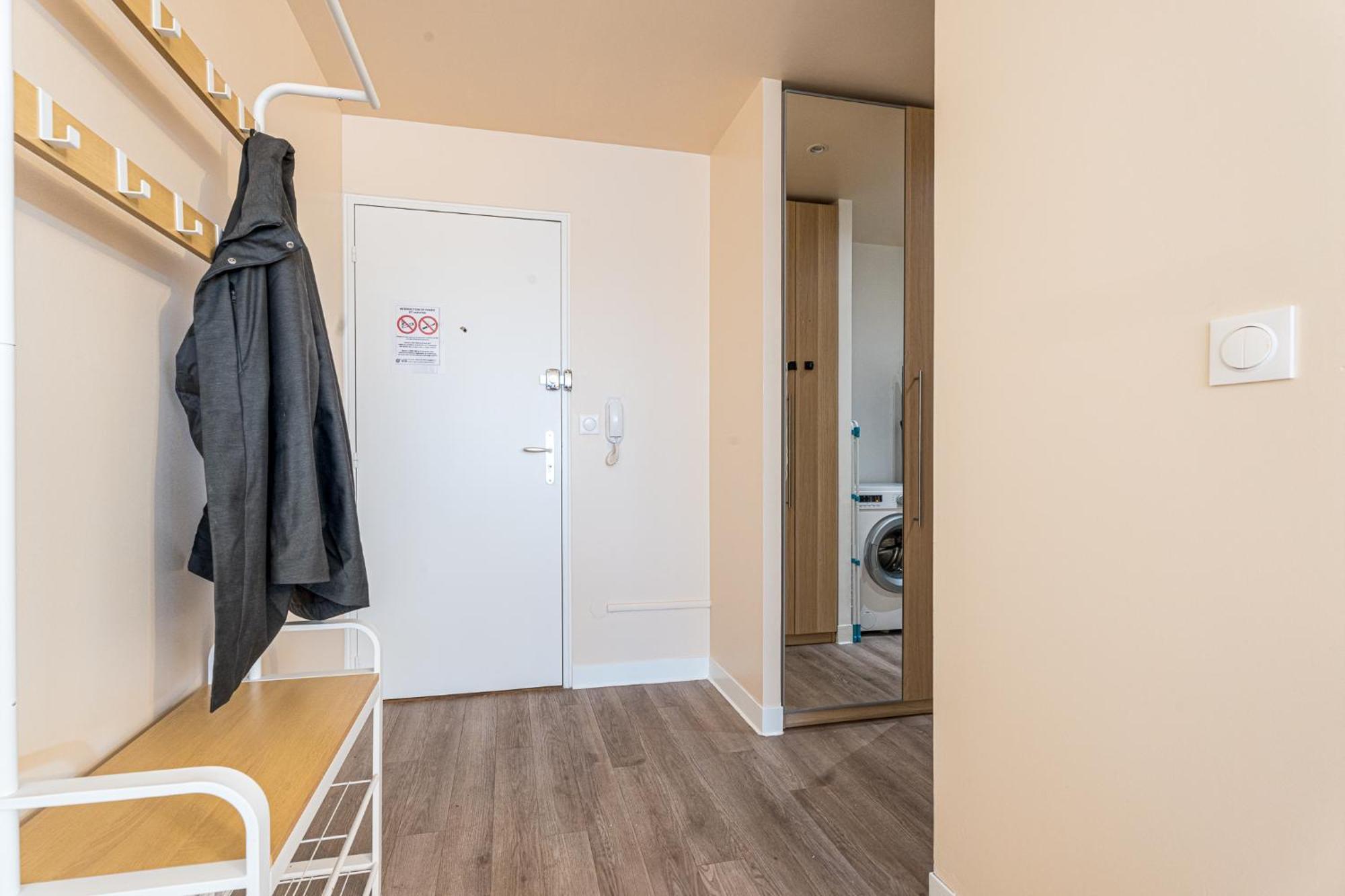 Le Jenny - 2 Lits - 4 Pers' - Parking - Streaming Apartment *